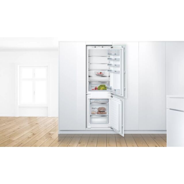 Bosch KIS86AFE0G 55.8cm 70/30 Integrated Low Frost Fridge Freezer