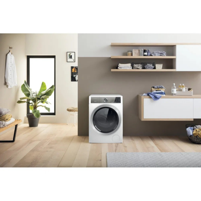 Hotpoint H8W946WBUK 9kg 1400 Spin Washing Machine - White
