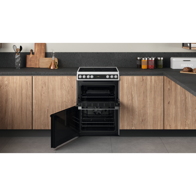 Hotpoint HDT67V9H2CW_UK 60cm Double Electric Cooker with Ceramic Hob - Black/White