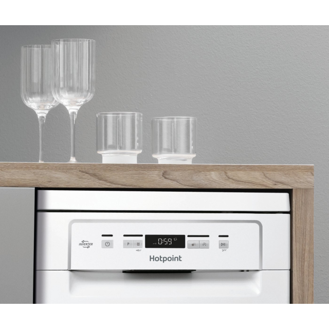 Hotpoint HSFCIH4798FS Slimline Dishwasher - White - 10 Place Settings