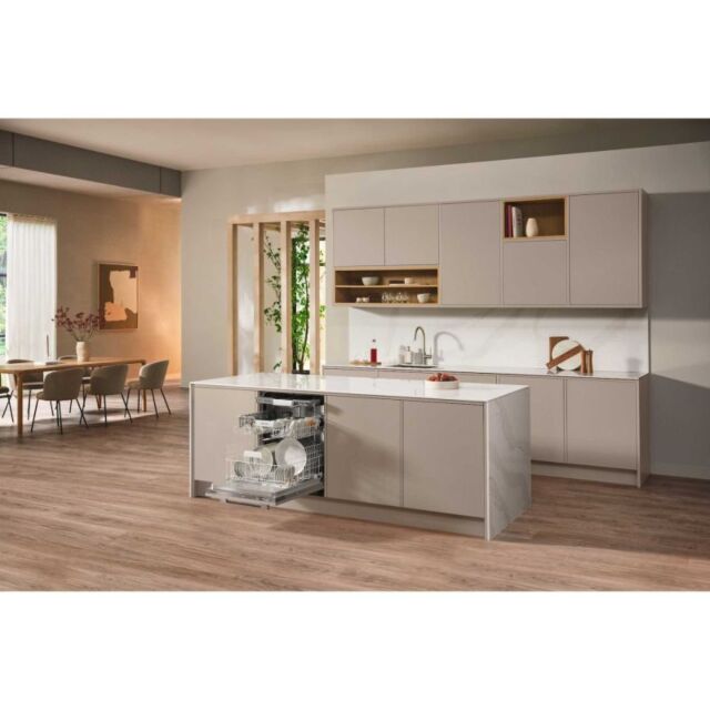 Miele G5651SCVI Builtin Fully Integrated Full Size 60Cm Dishwasher With Cutlery Tray And Auto Open D