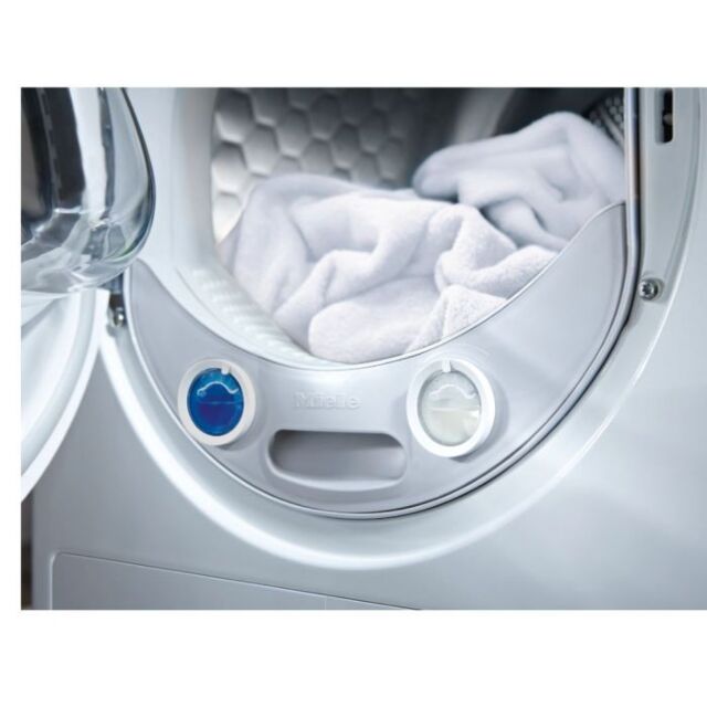 Miele TEL785WP Lotus White Ecospeed&Steam&9Kg T1 Heat-Pump Tumble Dryer With Steamfinish, Drycare 40