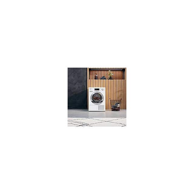 Miele TEL785WP Lotus White Ecospeed&Steam&9Kg T1 Heat-Pump Tumble Dryer With Steamfinish, Drycare 40