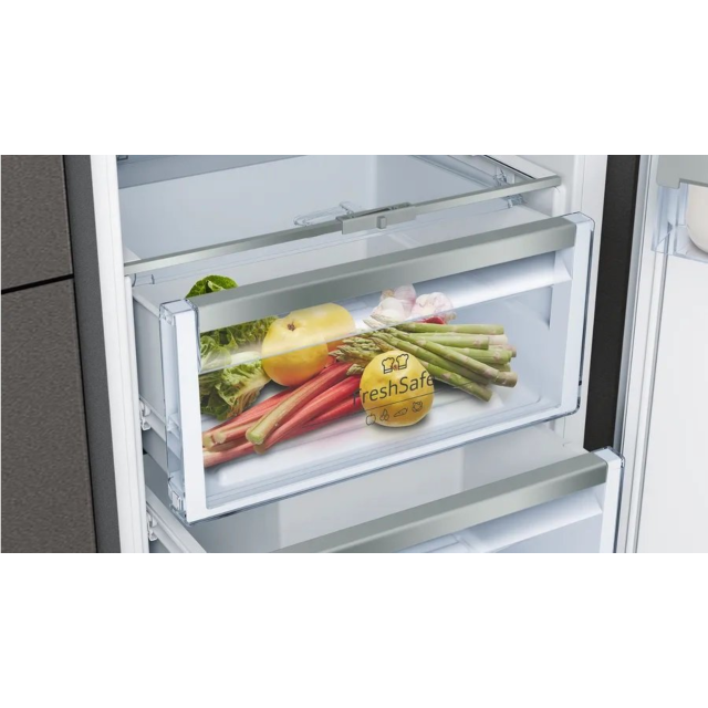Neff KI2822SF0G 54.1cm Built In Fridge Freezer - White