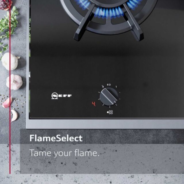 Neff T27PIQ4S0 75.2cm Gas Hob - Black